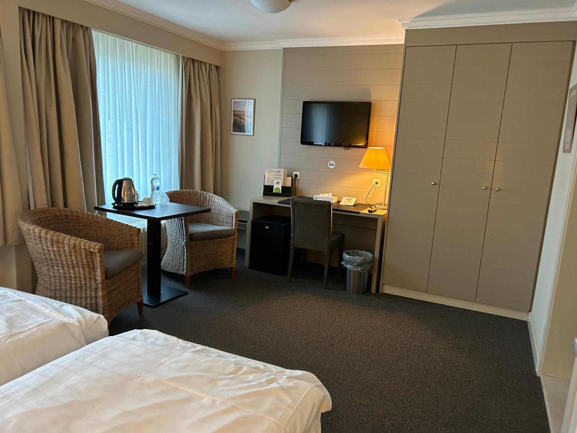 Hotel Atlas ブルージュ エクステリア 写真